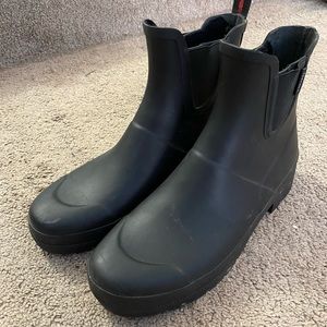 Tretorn black rubber / rain boots
